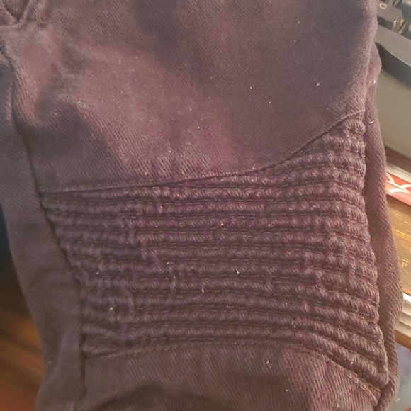 Culture Revolution Black Jeans size 5 - Picture 3 of 6